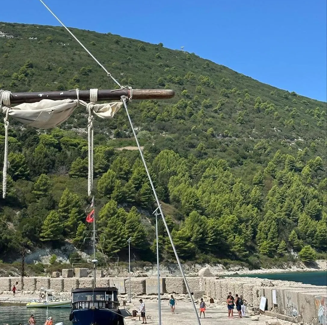 Realb Trip Boat Vlore 0*,