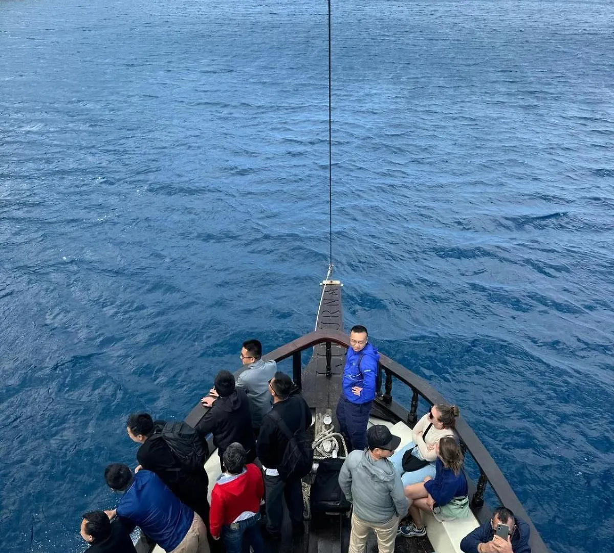 船上ホテル Realb Trip Boat Vlorë